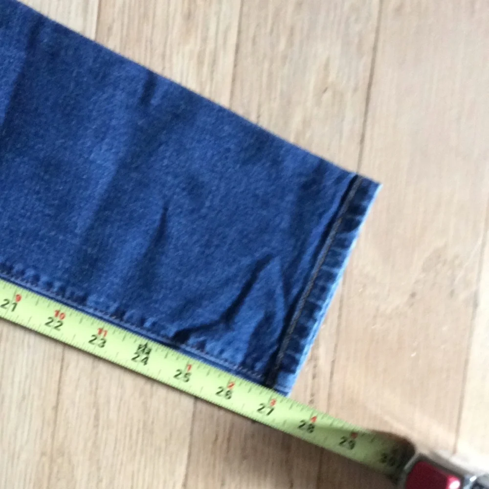 EUC Eric skinny jeans w/blue floral embroidery - Picture 10 of 12